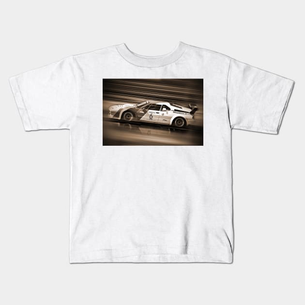 Vintage BMW M1 Kids T-Shirt by DeVerviers